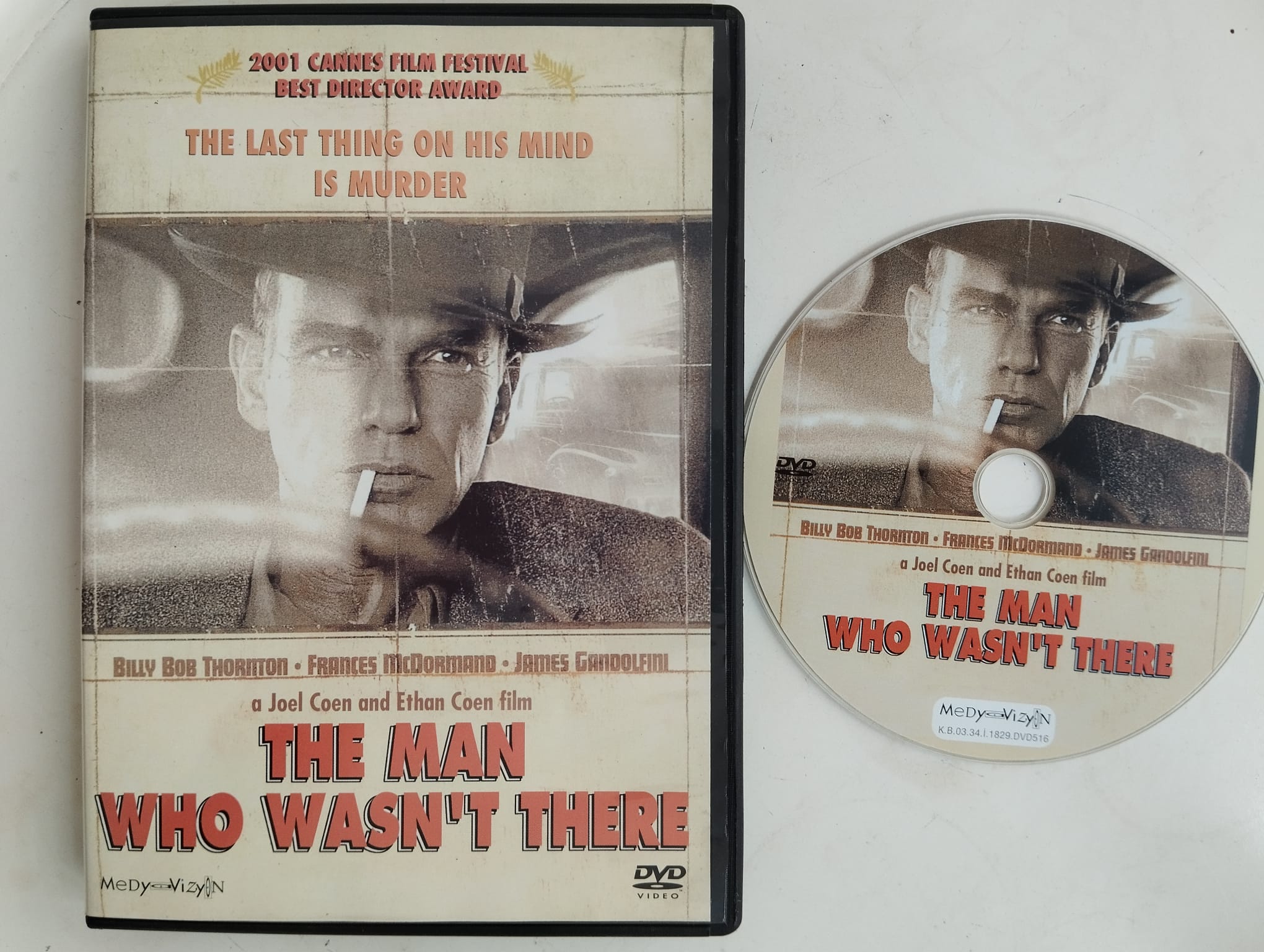 THE MAN WHO WASN’T  THERE -  JOEL COEN / ETHAN COEN  -116 DAKİKA DVD FİLM