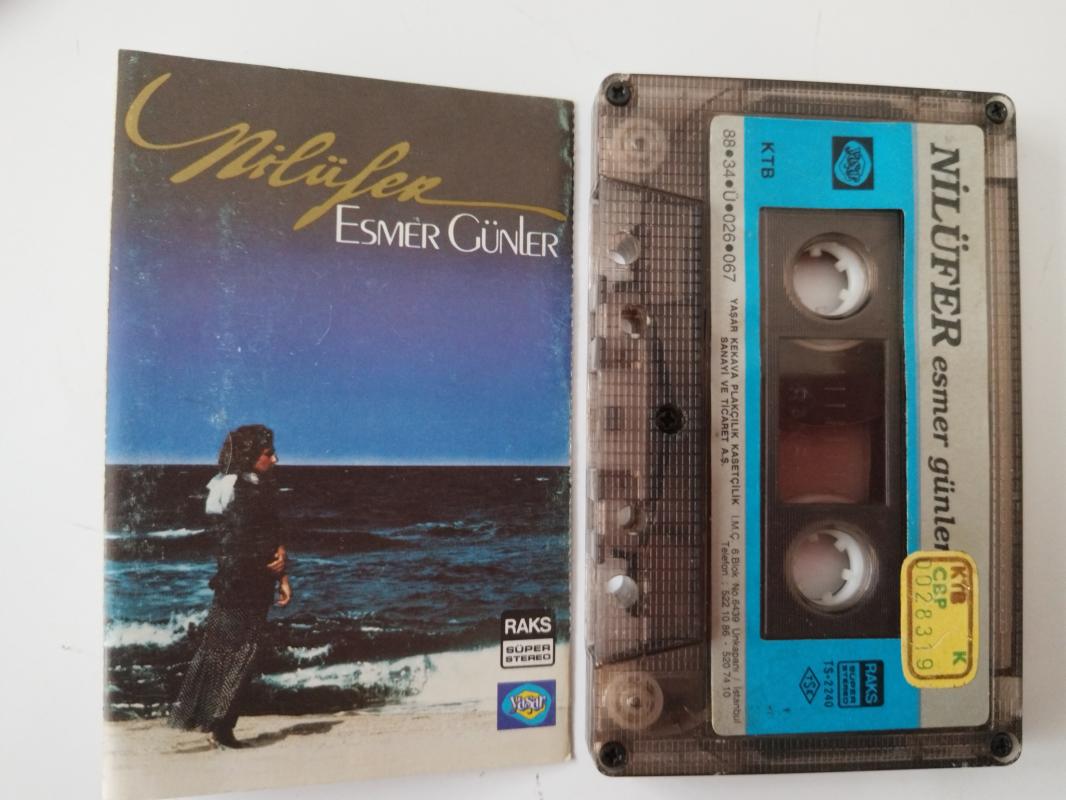 Nilüfer – Esmer Günler - 1988 TÜRKİYE BASIM KASET