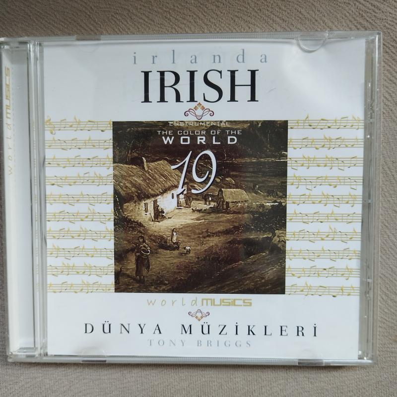 Dünya Müzikleri  / Irish -İrlanda   / Tony briggs –   2004 Türkiye Basım  -  2. El  CD  Albüm