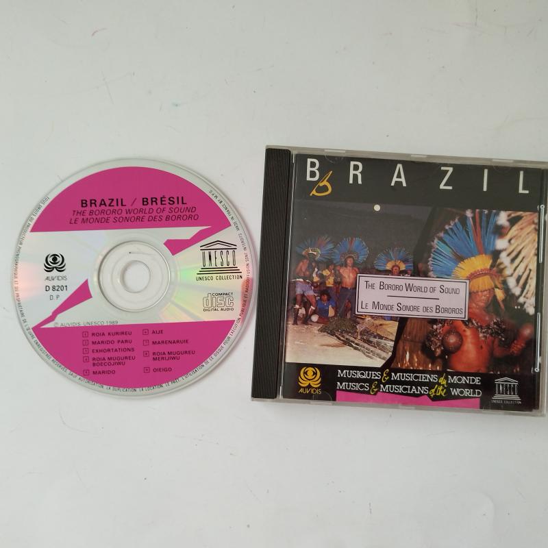 Bororo ‎– Brazil: The Bororo World Of Sound = Brèsil: Le Monde Sonore Des Bororo  -  1989  Fransa Basım - 2. El CD Albüm