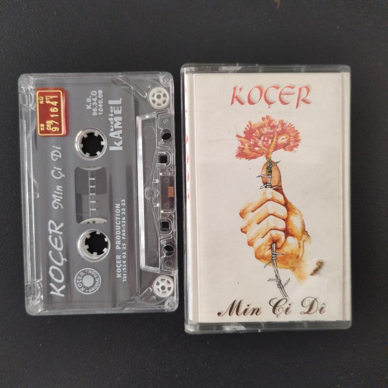 Koçer   /  Min Çi Di   –   1996 Türkiye Basım  Kaset Albüm / İsme ithafen imzalıdır