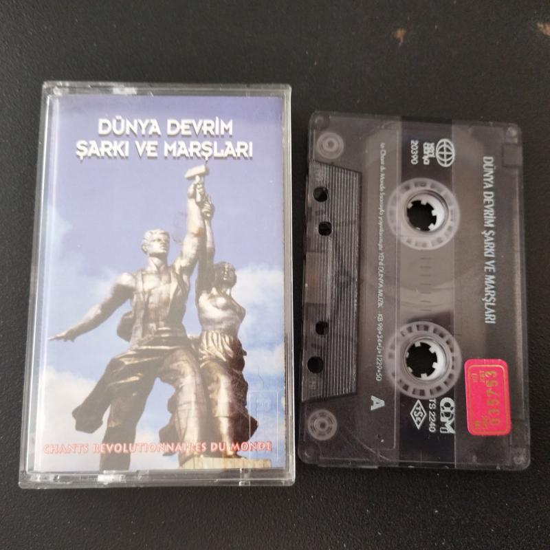 Dünya Devrim Şarkı ve Marşları   –    1998 Türkiye Basım  Kaset