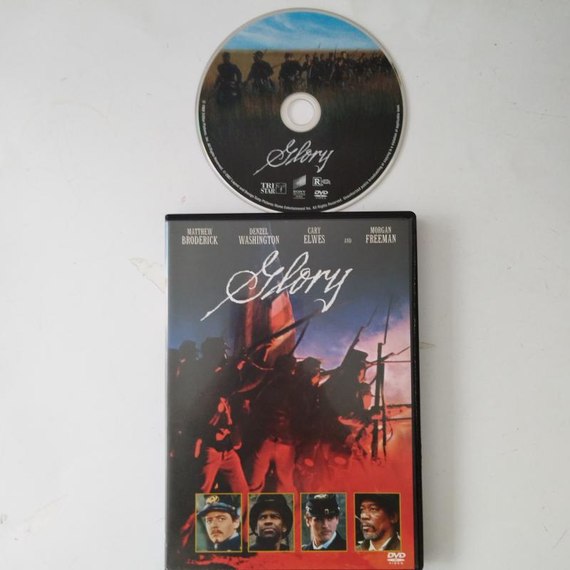 Glory / Edward Zwick  Film - 2. El  DVD Film-1. BÖLGE-Türkçe dil seçeneği yoktur