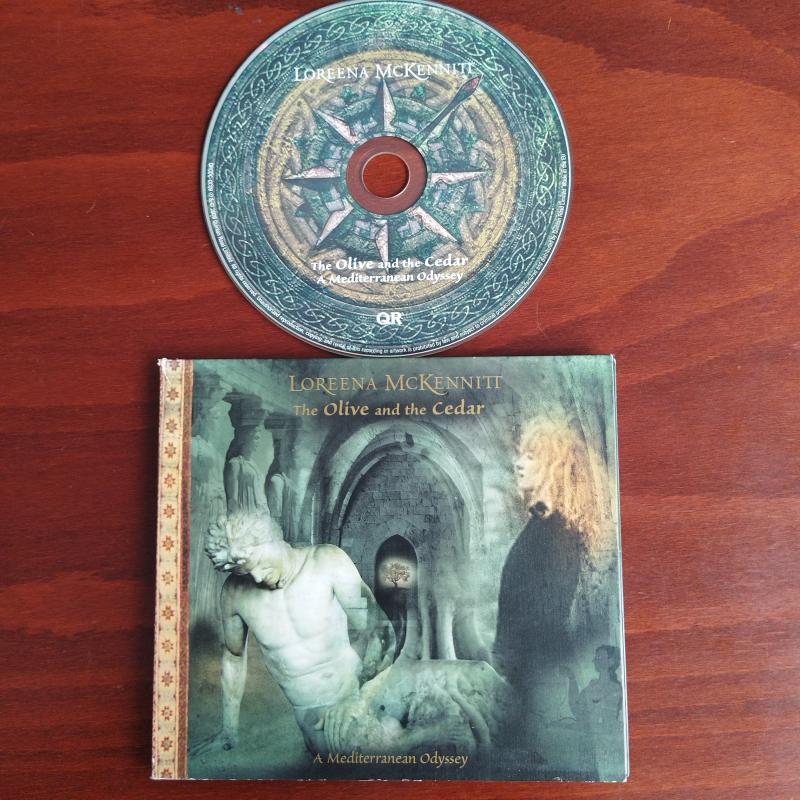 Loreena McKennitt – The Olive and the Cedar - 2009 Avrupa Basım - 2.El  CD  Albüm