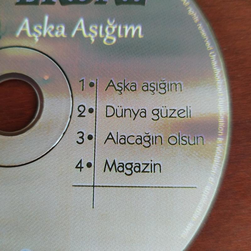 Erdal  -  Aşka Aşığım  / Türkiye Basım -  2. El CD  Albüm