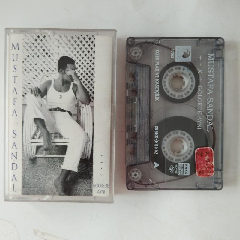 Mustafa Sandal / Gölgede Aynı - 1996  Türkiye Basım 2. El Kaset