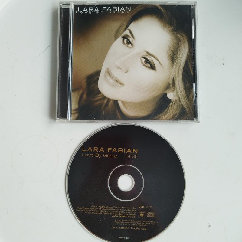 Lara Fabian / Love by Grace  -  2000 Amerika Basım - 2. El  CD - Demo