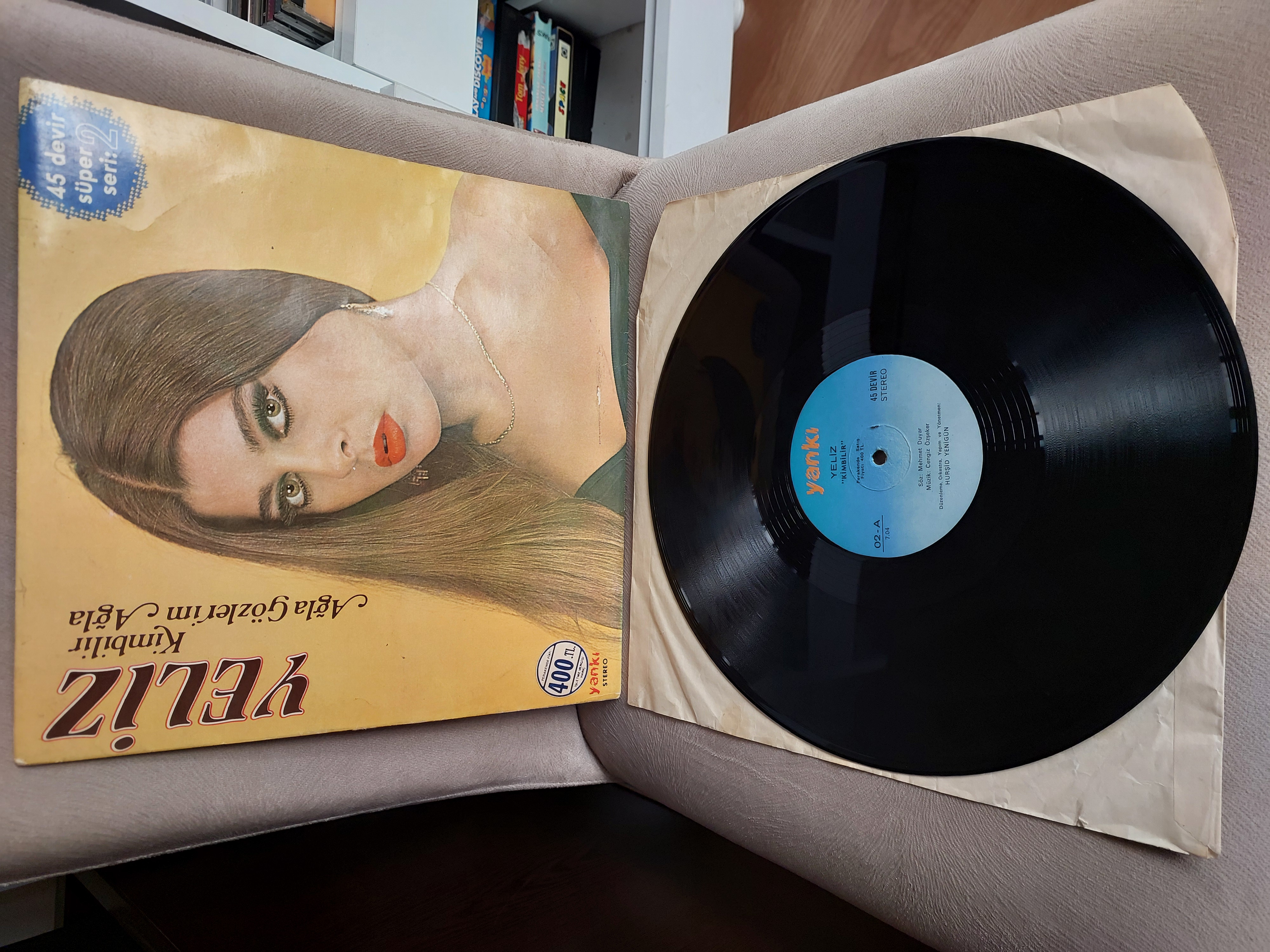 Yeliz – Kimbilir / Ağla Gözlerim Ağla - 1979 Türkiye Basım 12’’ 45 Devir Plak - Maxi-Single