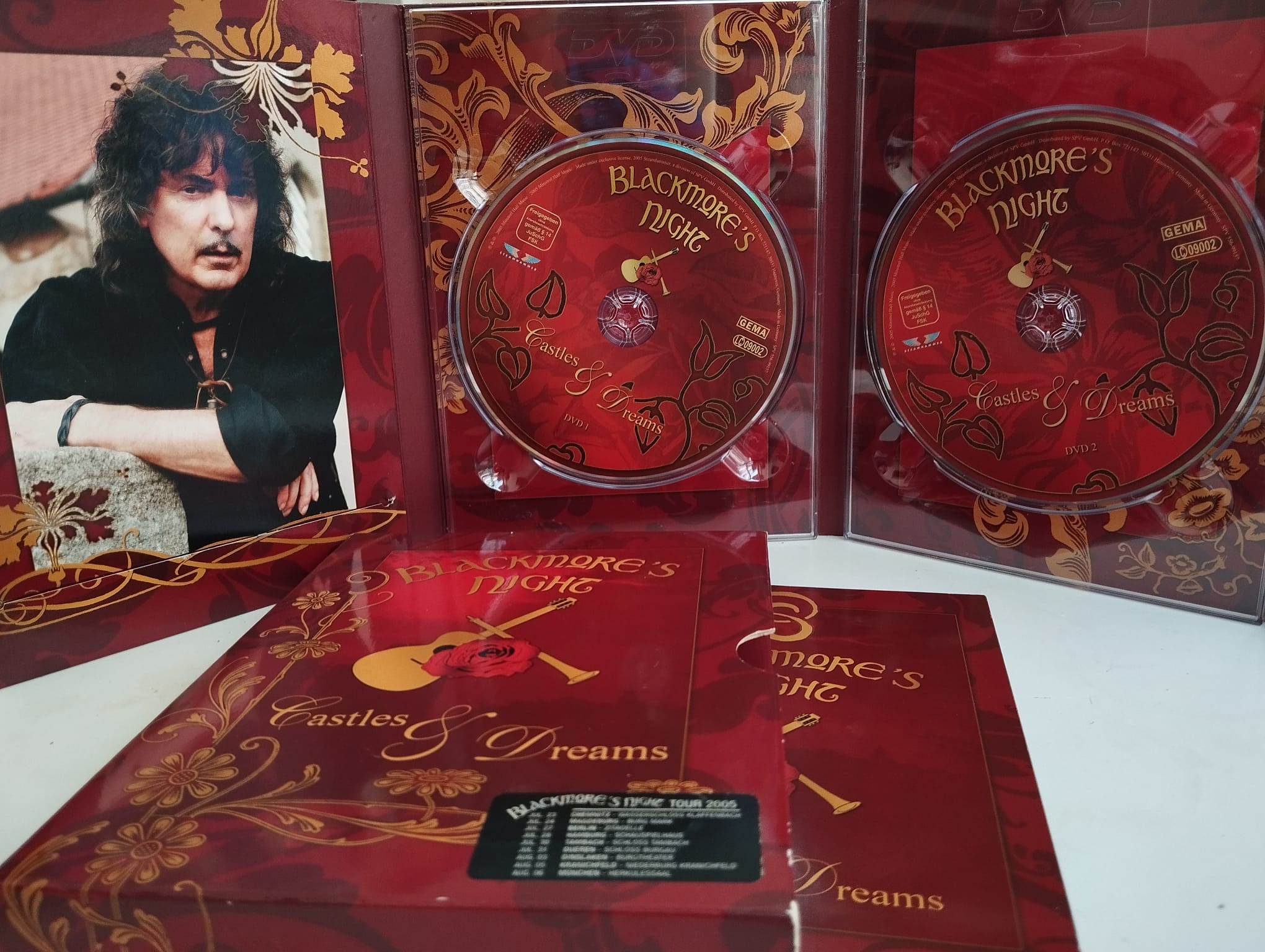 Blackmore’s Night – Castles & Dreams  - 2. El  2X DVD, DVD-Video (Türkçe dil seçeneği yoktur.)