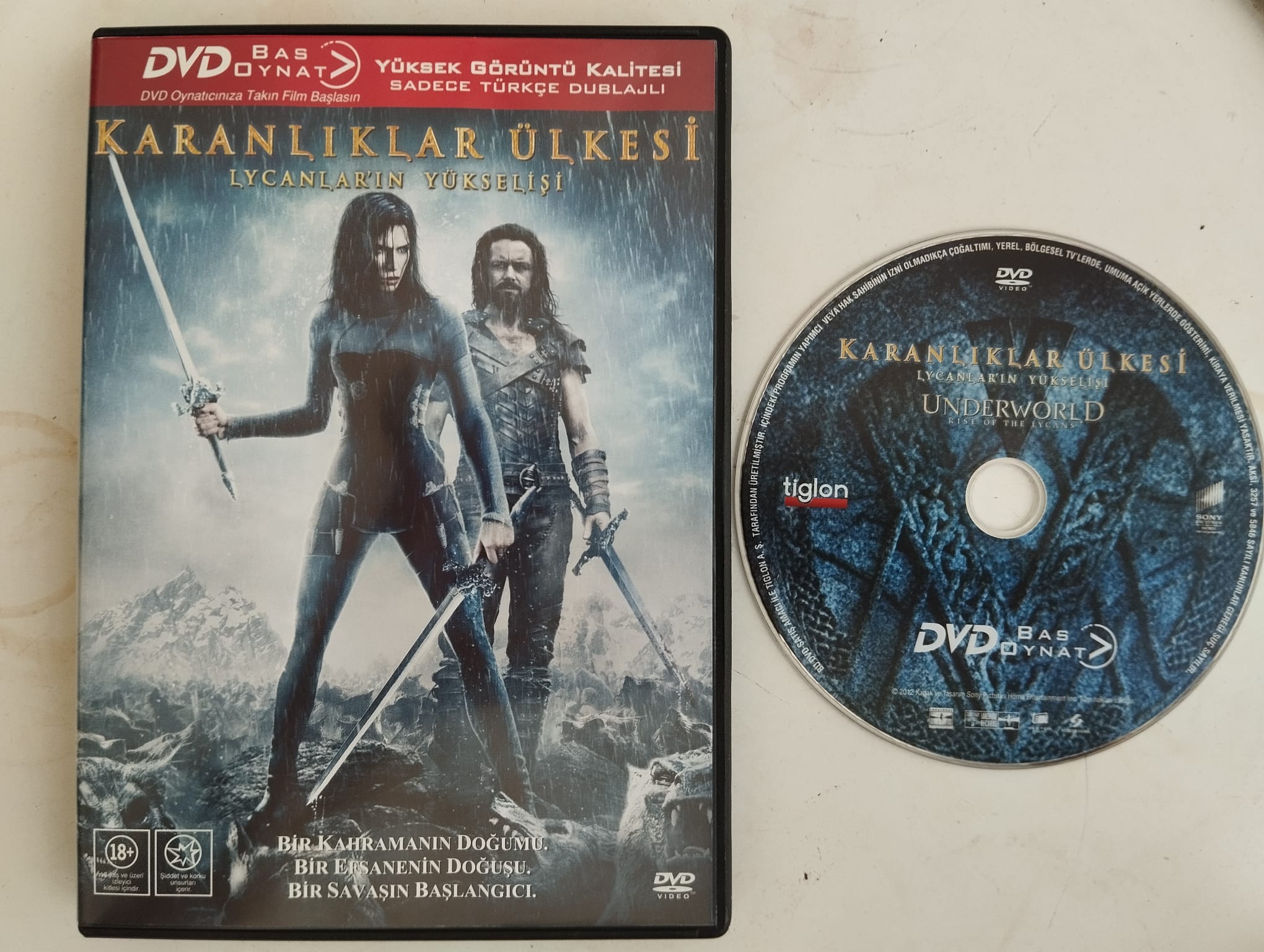 Karanlıklar Ülkesi : Lycanlar’ın Yükselişi  - Kate Beckinsale - 2. El DVD ( Bas Oynat)