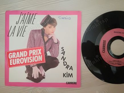 SANDRA KIM-J’AIME LA VIE-(1986 EUROVISION 1.Sİ)-1986 FRANSA BASIM 45 LİK PLAK