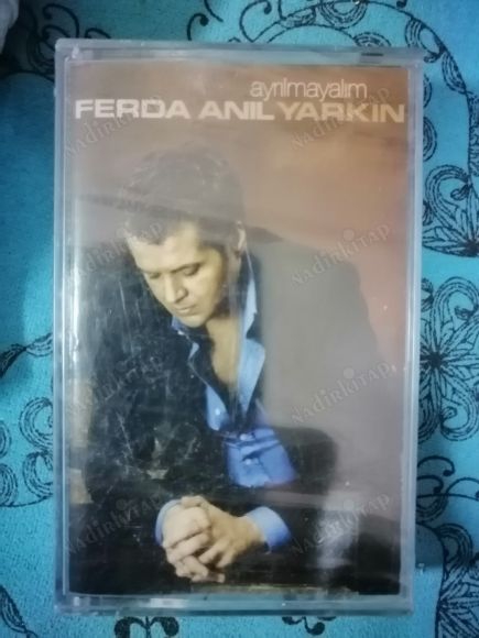 FERDA ANIL YARKIN-AYRILMAYALIM-2006  BASIM KASET-AÇILMAMIŞ AMBALAJINDA