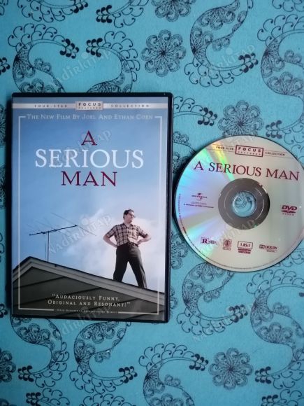 SERIOUS MAN - JOEL & ETHAN COEN FILM - 106 DAKİKA DVD FILM (YABANCI BASIMDIR TÜRKÇE DİL SEÇENEĞİ YOKTUR)