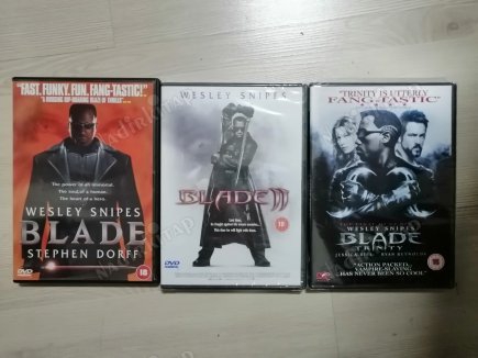 BLADE 1-2-3(TRINITY) -WESLEY SNIPES 3 FİLM -115+117+113  DAKİKA+ EXTRAS -AVRUPA BASIM TÜRKÇE DİL SEÇENEĞİ YOKTUR (+18) AÇILMAMIŞ AMBALAJLI