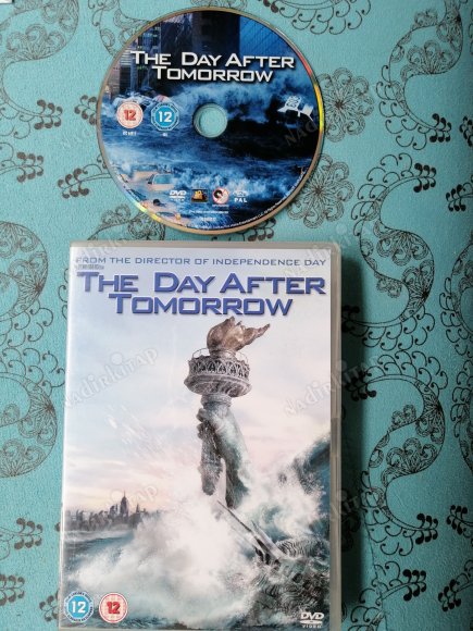 THE DAY AFTER TOMORROW - A ROLAND EMMERICH FILM - DVD  FİLM - 118  DAKİKA +EXTRAS AVRUPA BASIM TÜRKÇE DİL SEÇENEĞİ YOKTUR (+12)