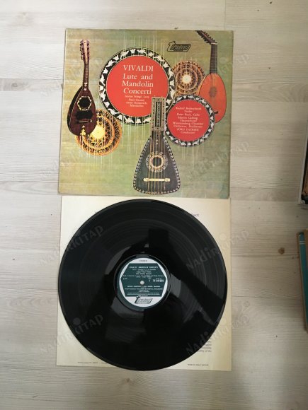 VIVALDI - LUTE AND MANDOLIN CONCERTI- WÜRTTEMBERG CHAMBER ORCHESTRA -1969 US BASIM - LP 33’LÜK PLAK