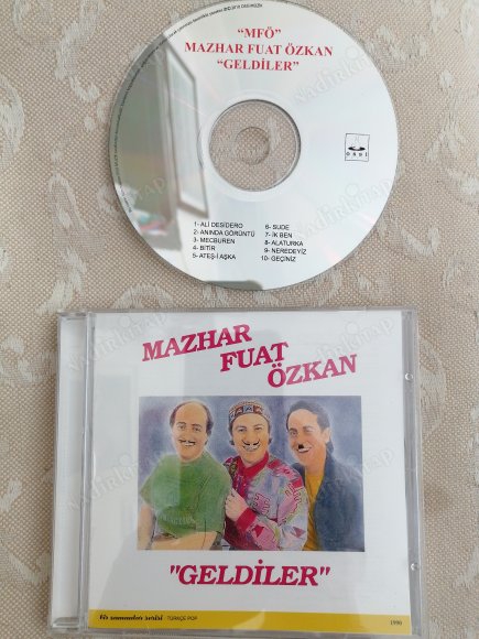 MAZHAR FUAT ÖZKAN / GELDİLER  /  ALBÜM   CD - 2010 TÜRKİYE  BASIM