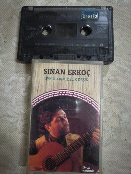 SİNAN ERKOÇ / UYKULARIM DELİK DEŞİK / 1993 TÜRKİYE BASIM  *KASET*