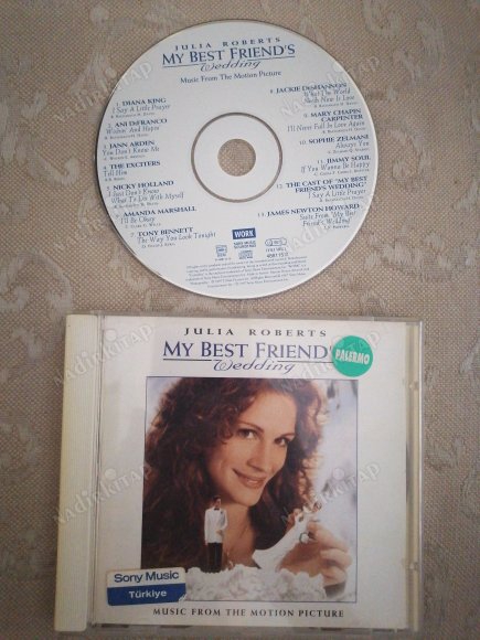 MY BEST FRIEND WEDDING    / MUSIC FROM THE MOTION PICTURE    -  1997  TÜRKİYE  BASIM CD (SARI BANDROL)