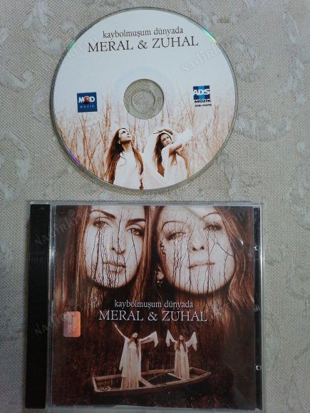 MERAL & ZUHAL - KAYBOLMUŞUM DÜNYADA   - 2011 TÜRKİYE  BASIM CD ALBÜM