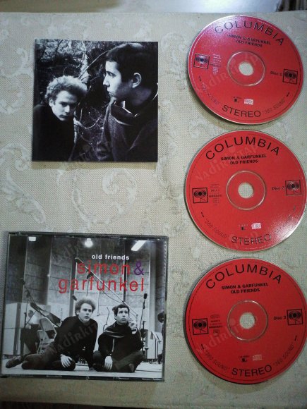 SIMON & GARFUNKEL - OLD FRIENDS  - 3 CD LİK ALBÜM  CD  ( 59 ŞARKI ) - EEC ( AVRUPA )  1997 BASIM