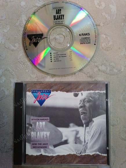 WYNTON MARSAUS / ART BLAKEY AND THE JAZZ MESSENGERS  -   ALBÜM CD - TÜRKİYE  BASIM ( SARI BANDROL )