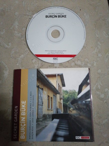 BURÇİN BÜKE - SECRET GARDEN -( İMZALI İTHAFLI )2007 TÜRKİYE   BASIM  ALBÜM CD