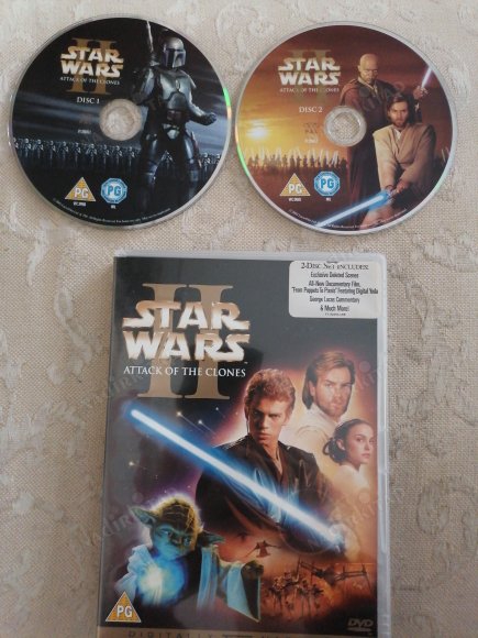 STAR WARS II - ATTACK OF THE CLONES ( KLONLARIN SALDIRISI )   - 136 DAKİKA + EXTRAS   2 DISC LİK DVD FİLM  -YURTDIŞI BASIM TÜRKÇE YOKTUR