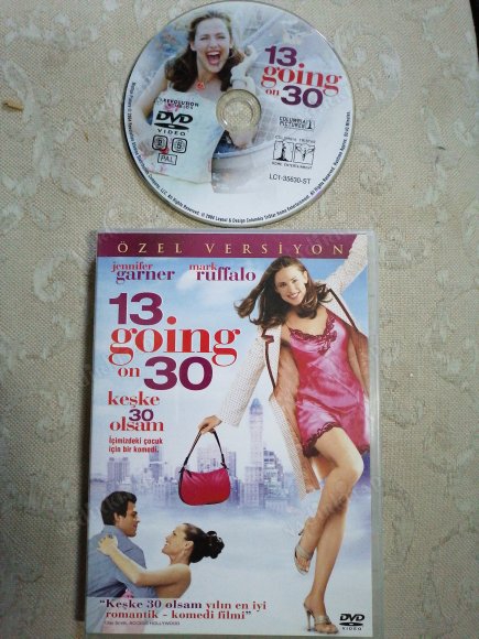 KEŞKE 30 OLSAM ( 13 GOING ON 30 )  - ÖZEL VERSİYON  - JENNIFER GARNER / MARK RUFFALO - 94  DAKİKA+ EXTRAS  - TÜRKİYE BASIM DVD FİLM