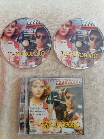 TAKSİ ŞOFÖRÜ ( TAXI DRIVER ) - BİR MARTIN SCORSESE  FİLMİ - VCD FİLM - 2 DİSK - 109 DAKİKA