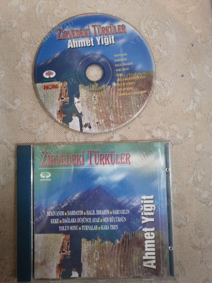 AHMET  - ZİRVEDEKİ TÜRKÜLER -  TÜRKİYE  BASIM CD ALBÜM