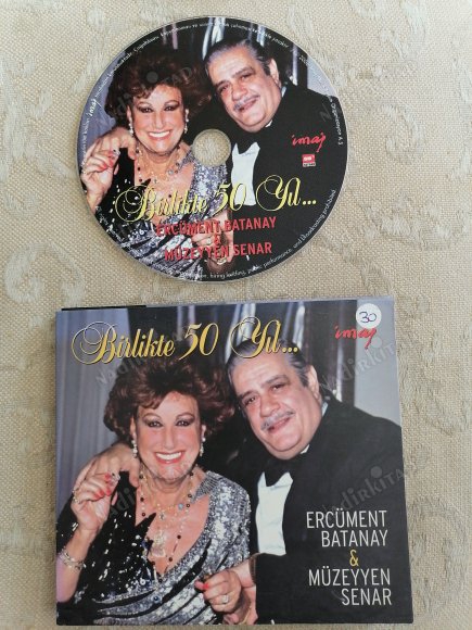 MÜZEYYEN SENAR &  ERCÜMENT BATANAY - BİRLİKTE 50 YIL   -  TÜRKİYE  BASIM CD ALBÜM