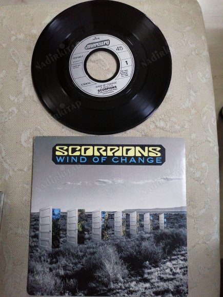 SCORPIONS - WIND OF CHANGE - 1990 FRANSA   BASIM 45 LİK PLAK