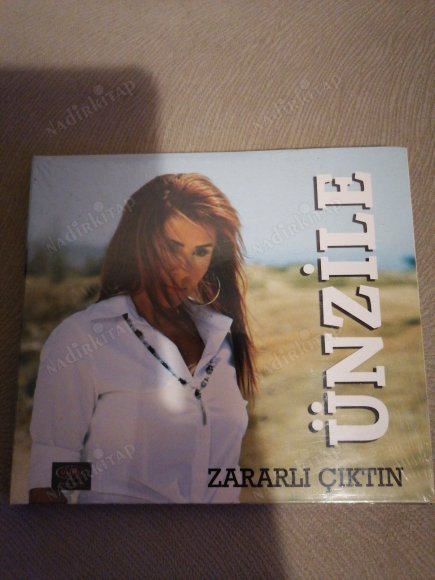 ÜNZİLE -  ZARARLI ÇIKTIN - TÜRKİYE  BASIM CD ALBÜM - AÇILMAMIŞ AMBALAJINDA