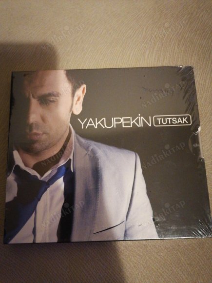 YAKUP EKİN -  TUTSAK  - TÜRKİYE  BASIM CD ALBÜM - AÇILMAMIŞ AMBALAJINDA