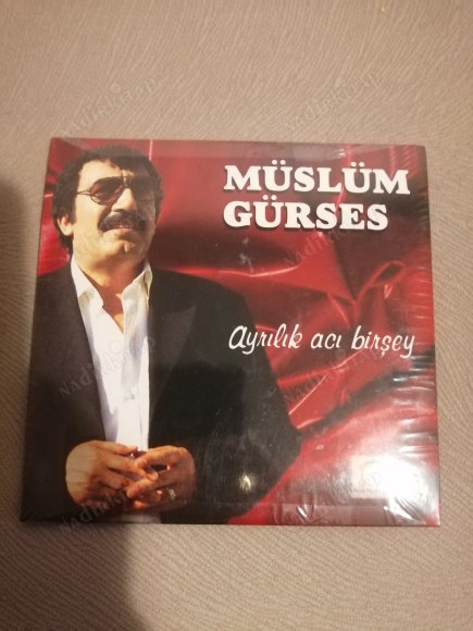 MÜSLÜM GÜRSES - AYRILIK ACI BİRŞEY   - TÜRKİYE  BASIM CD ALBÜM - AÇILMAMIŞ AMBALAJINDA