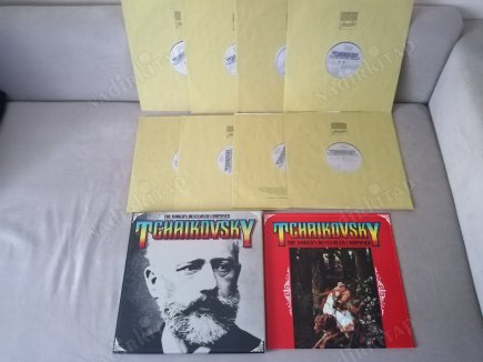 TCHAIKOVSKY - THE WORLD’S BEST LOVED COMPOSER - İNGİLTERE DÖNEM BASKI 8XLP BOX SET PLAK