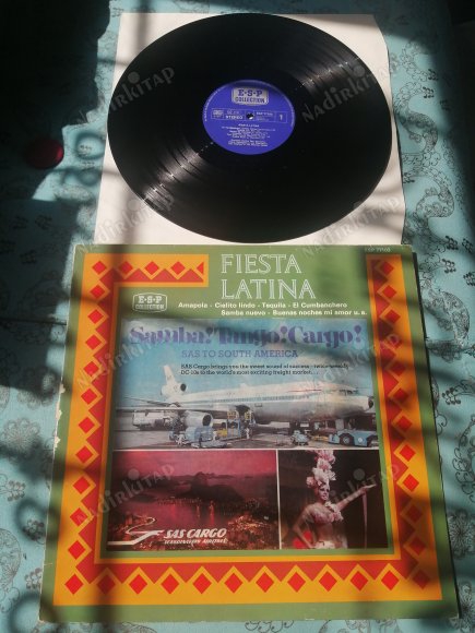 FIESTA LATINA - SAMBA TANGO CARGO - SAS HAVAYOLLARI MÜZİKLERİ 1977 İSVİÇRE  BASIM  LP ALBÜM - 33 LÜK PLAK