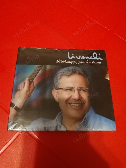 ZÜLFÜ LİVANELİ - GÖKKUŞAĞI GÖNDER BANA  -  CD ALBÜM   - 2013 TÜRKİYE BASIM - AÇILMAMIŞ AMBALAJINDA