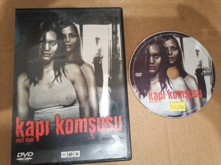 KAPI KOMŞUSU / NEXT DOOR  -72 DAKİKA  -  DVD FİLM  - TÜRKİYE BASIM