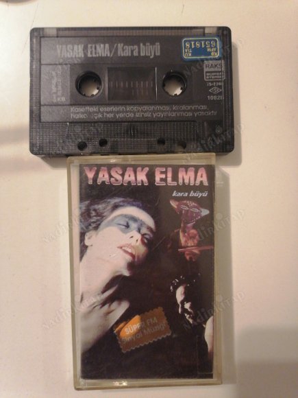 YASAK ELMA ( NEZİH ÜNEN ) - KARA BÜYÜ - 1992 TÜRKİYE BASIM ALBÜM KASET