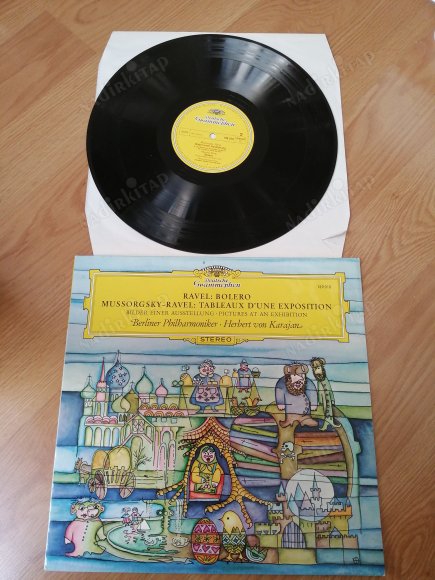 RAVEL / MOUSORGSKY - BOLERO & PICTURES AT AN EXIBITION - HERBERT VON KARAJAN ve  BERLİN FİLARMONİ - 1966 ALMANYA  BASIM LP ALBÜM