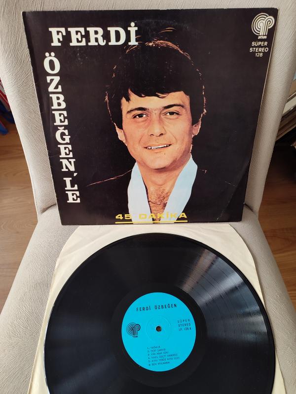 FERDİ ÖZBEĞEN - Ferdi Özbeğen’le 45 Dakika - 1977 Türkiye Basım LP Plak 2. el