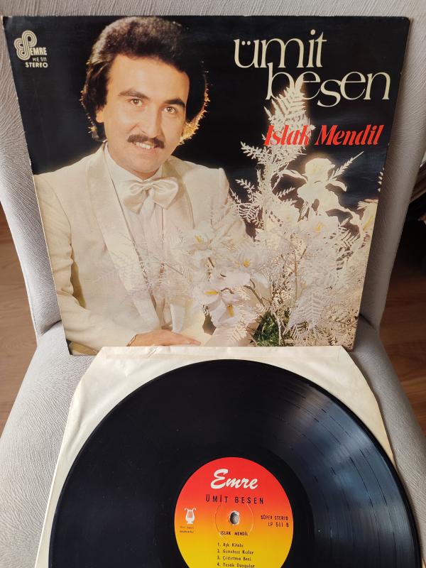 ÜMİT BESEN - Islak Mendil  - 1981 Türkiye Basım LP Plak 2. EL