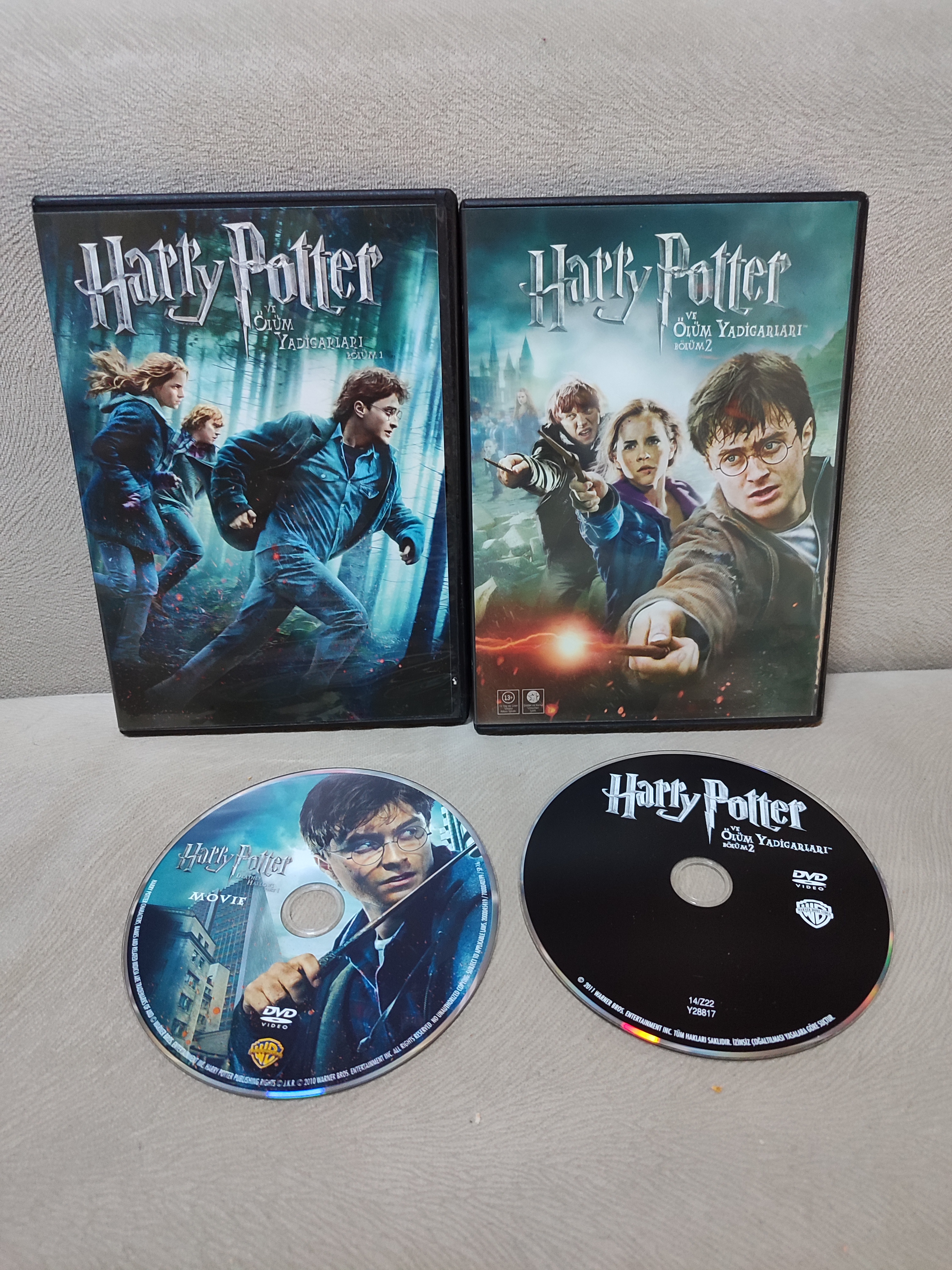 HARRY POTTER - Ölüm Yadigarları 1 + Ölüm Yadigarları 2 - 2 DVD Film - 2. EL