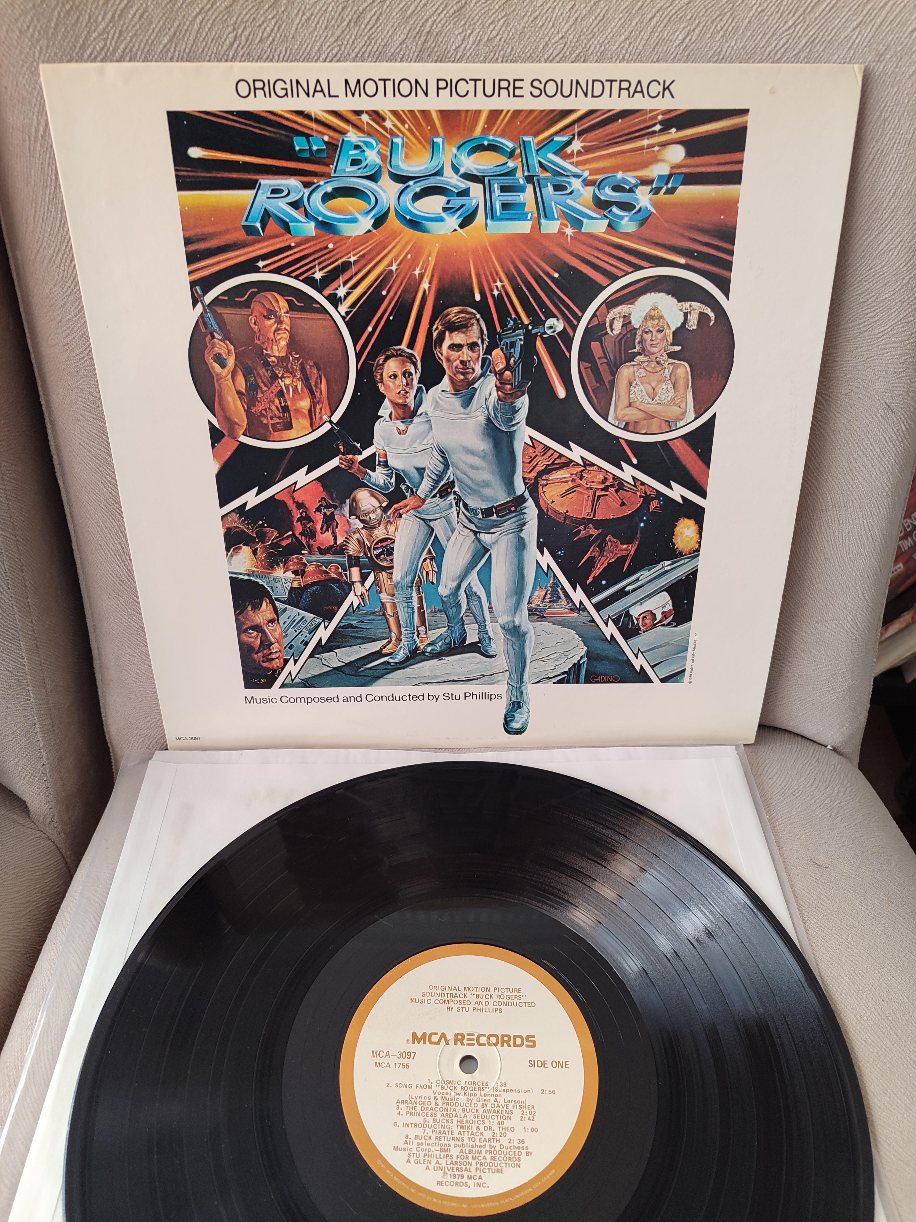 BUCK ROGERS IN THE 25th CENTURY - Soundtrack - 1979 USA  Basım - 33 lük LP Plak Albüm 2. EL