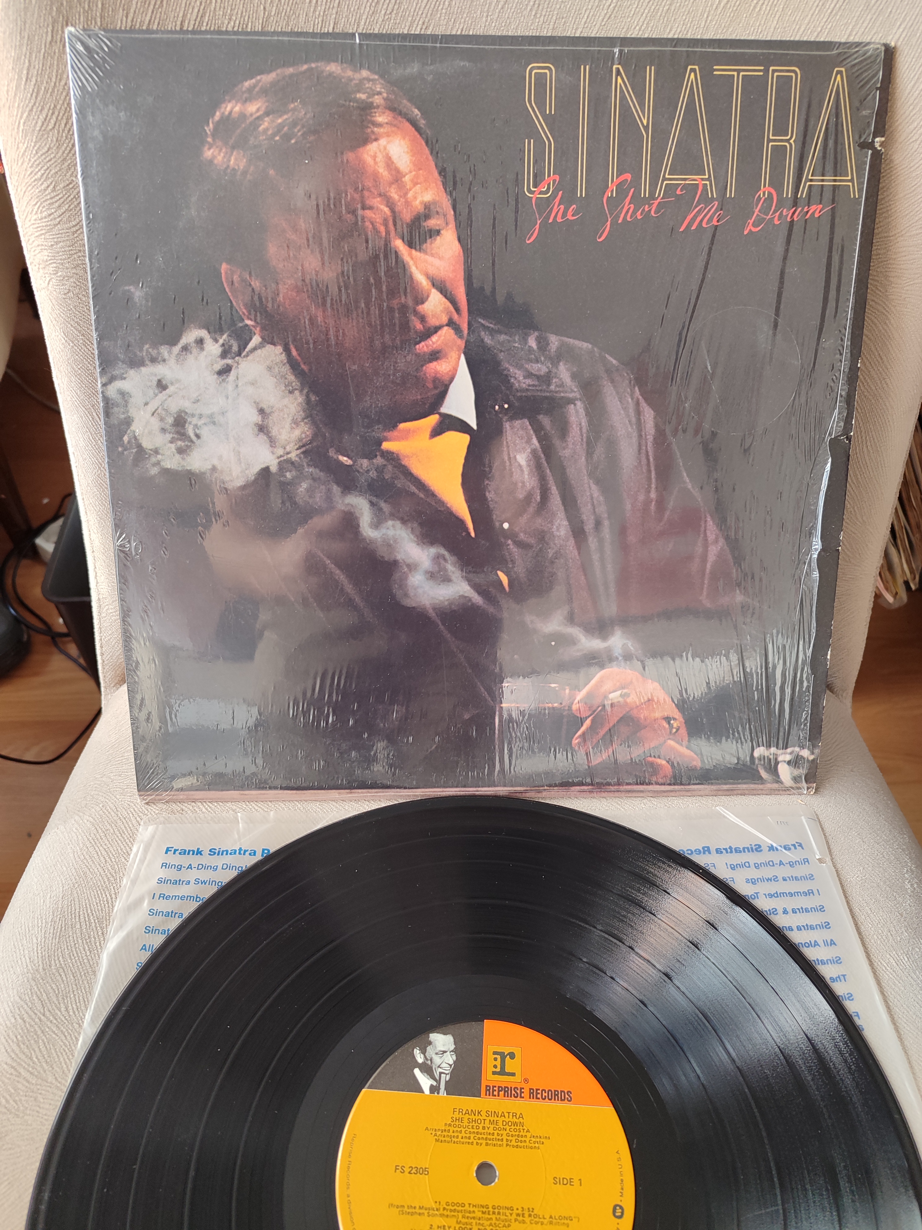 FRANK SINATRA - She Shot Me Down - 1981 USA  Basım - 33 lük LP Plak Albüm 2. el