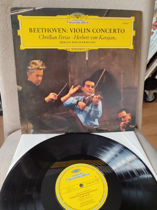 BEETHOVEN :VIOLIN CONCERTO - Karajan / Christian Ferras  -1979 USA Basım 33 lük LP Plak 2.el