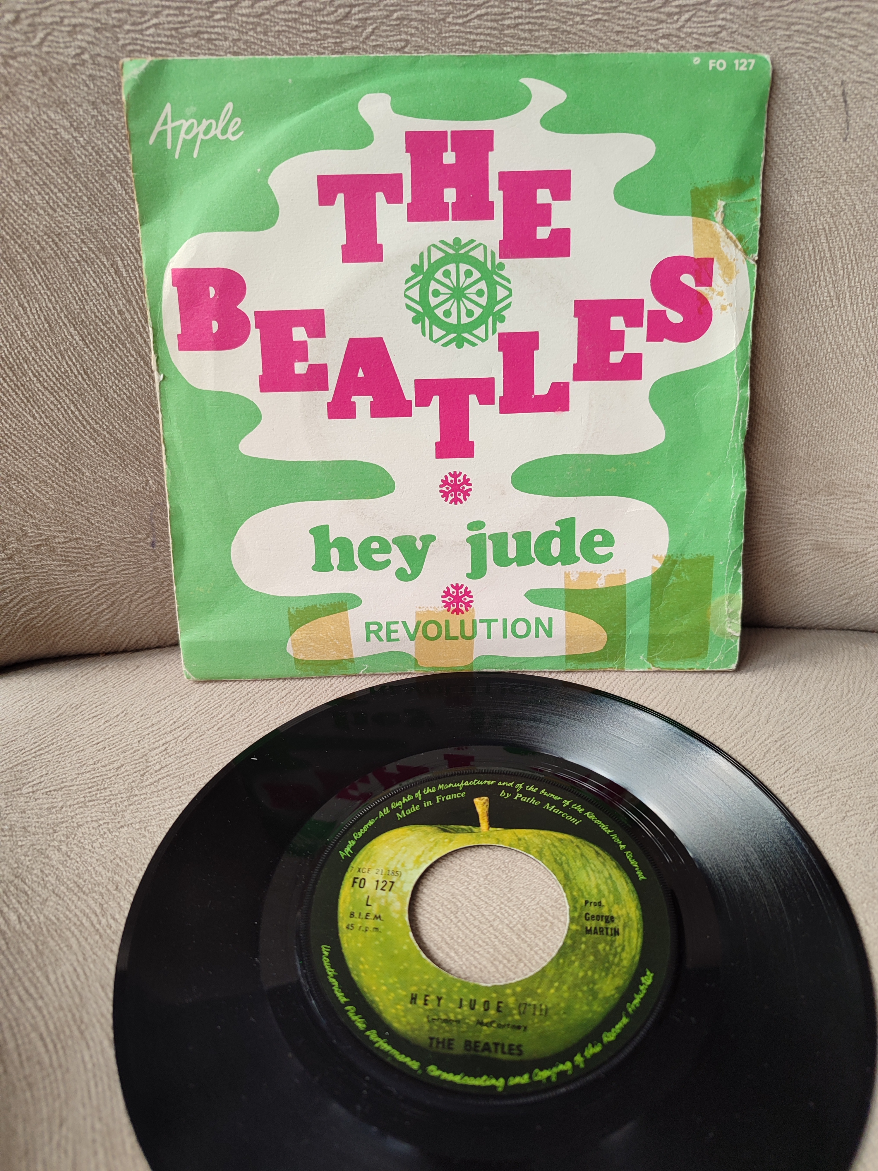 THE BEATLES  - Hey Jude / Revolution  1968 Fransa  Basım 45lik Plak 2.EL