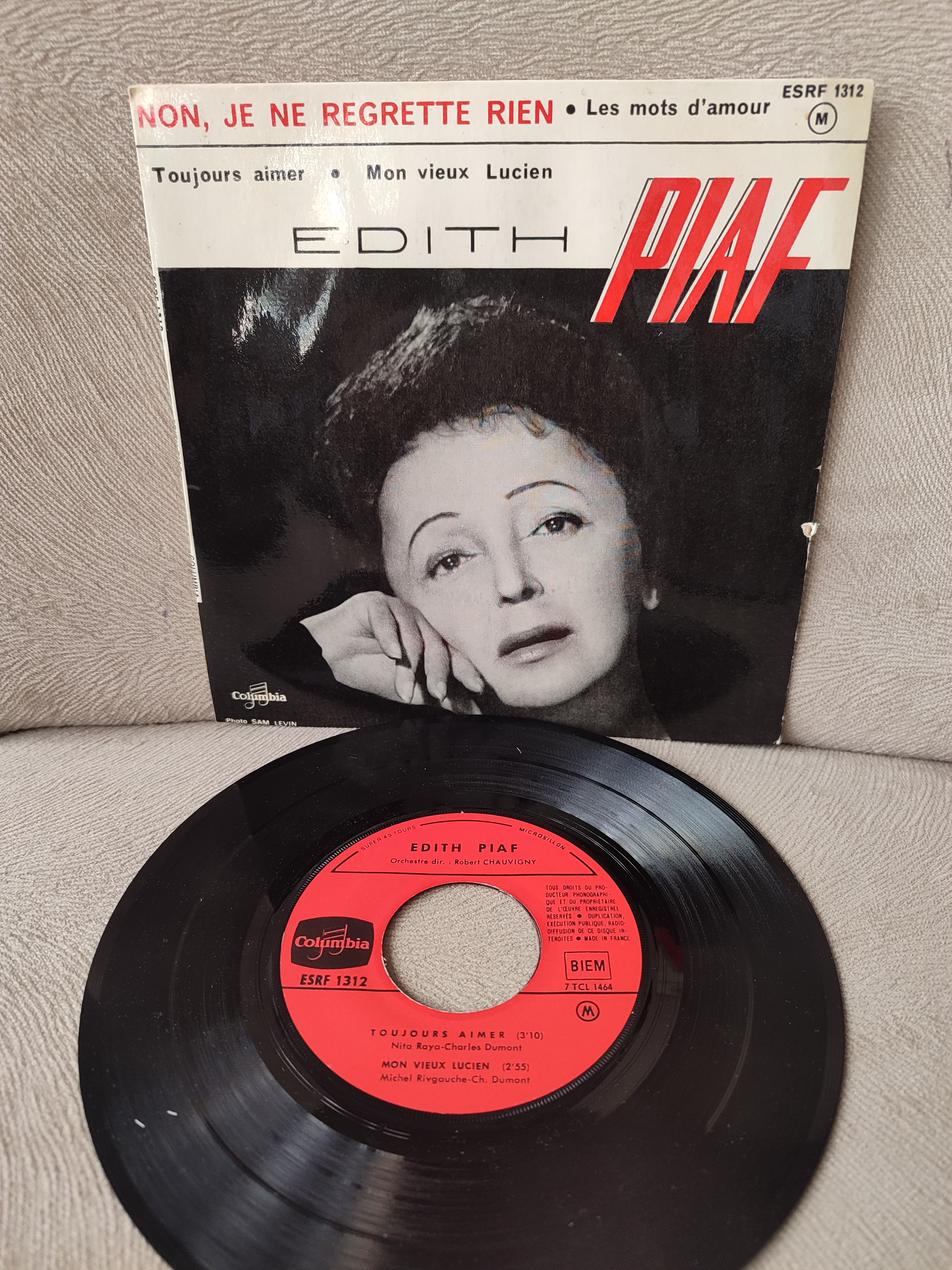 EDITH PIAF-NON JE NE REGRETTE RIEN -1961 FRANSA BASIM 4 ŞARKILIK EP PLAK-KIRMIZI GÖBEK ETİKETİ 2. EL